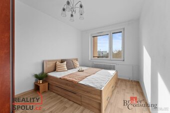 Pronájem, byty/3+1, 82 m2, Oskara Brázdy 555, 53351 Pardubic - 5