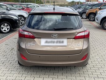 Hyundai I30 1.6 CRDi ,  81 kW nafta, 2012 - 5