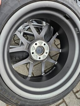 ALU Z-Performance 5x120 Pirelli 255/40/19 - Top - 5