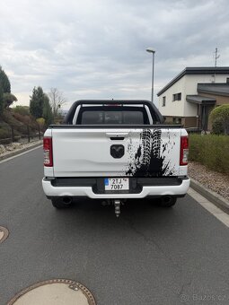 Dodge ram 5.7 Hemi LPG - 5