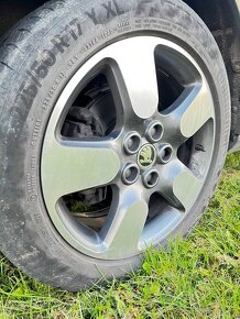 Škoda Octavia Scout 4x4 DSG Individual - původ ČR. - 5