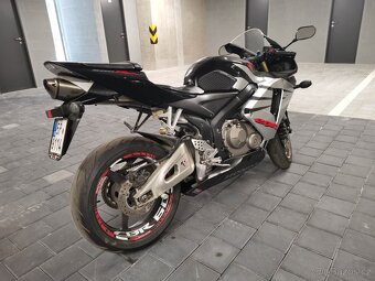 HONDA CBR 600RR 2006 r.v. - 5