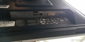 Prodám LCD 19 " monitor HP L1950 - 5