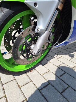 Kawasaki zxr 400L - 5