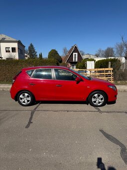 Hyundai I 30 1,4 i 16 V - 5