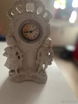 Prodam staré porcelánové hodiny - 5