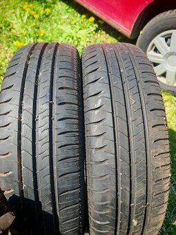 Punto, Yaris letní Michelin 175/65/15. - 5