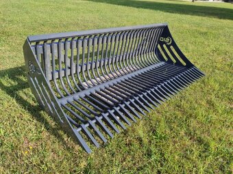 Lopata pro sběr kamene z pole, prosev suti, zeminy apod. - 5