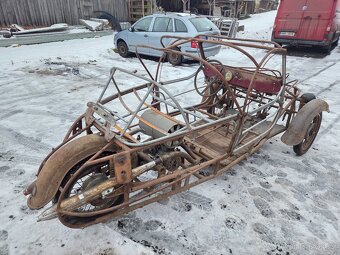 Velorex 350 s TP - 5