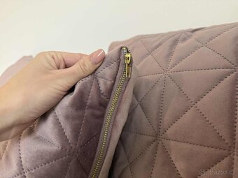 Sada na vytvoření “gauče z postele” - 5