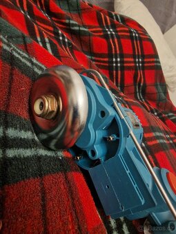 Aku křovinořez - 5