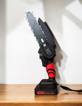 Mini řetězová AKU pila 6" 21V - 5