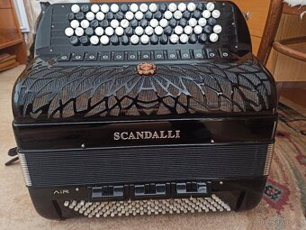Koncertní knoflíkový akordeon Scandalli Air IV C T, s - 5