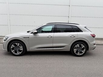 AUDI E-TRON 50 Quattro SUV S-line Black packet - 5