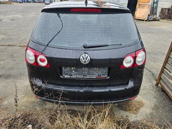 Golf Plus 1,6i 85kW r.v.2006 5 dveří - 5