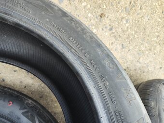 18"sada letních pneu Continental 235/55/18 7200Kč/4ks - 5