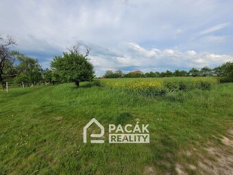 Prodej pozemku o výměře 1.100 m2 určeného k výstavbě rodinné - 5