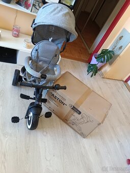 Kinderkraft Aston tříkolka - 5