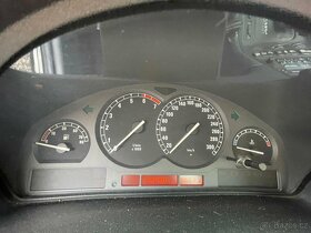BMW 850i V12 - 5