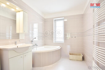 Pronájem bytu 2+1, 86 m², Mladá Boleslav, ul. Táborská - 5