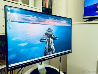 Dell PC, monitor, klávesnice, myš a WiFi router Asus, SSD - 5