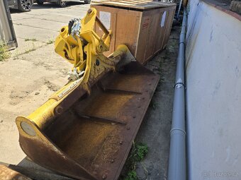 Hydraulická svahovaci lzice Liebherr SW33 likufix - 5
