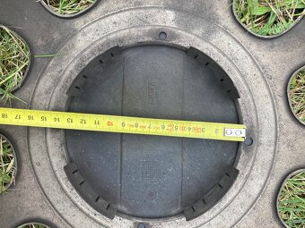 Poklice autobus kamion, zámky OK. Průměr 51cm R22,5”, 150 Kč - 5