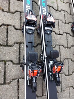 DODATEČNÁ SLEVA - Žákovské závodní lyže Kästle - GS a SL - 5