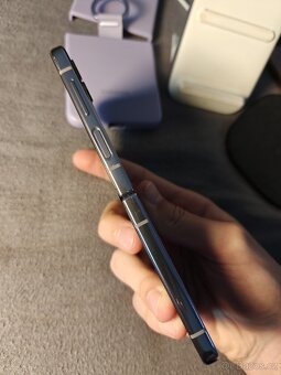 Samsung Galaxy z flip 4 128 gb - 5