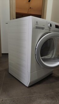 Sušička Electrolux EDH3686GDE - 5