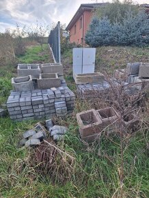 Zbytek věcí ze stavby - 5