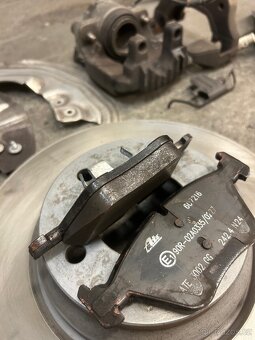 Zanovni kotouce ATE + desticky ATE - 5