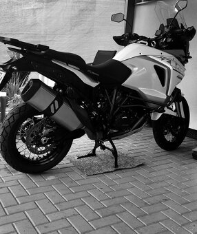KTM 1290 T - 5