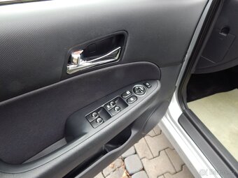 Hyundai i 30CW 1,6 CRDI - 5