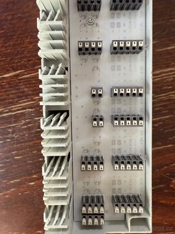 REHAU Rozvaděč Nea HC 230 V - 5