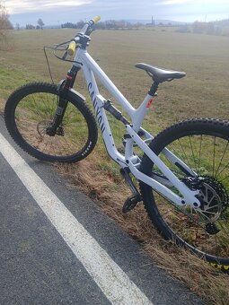 Canyon Spectral 5 - 5