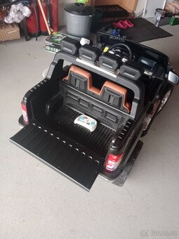 Elektrické autíčko Ford Ranger4x4 - 5