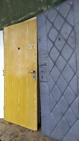 Panelákové vchodové dveře, 80 cm. L. P. - 5