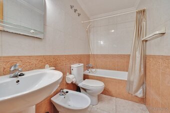 Krásný zařízený apartmán 3+kk (43 m²)s balkonem - 5