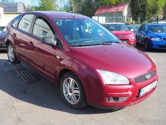 2004 Ford Focus 1.6i 16V, LPG, AC - 5