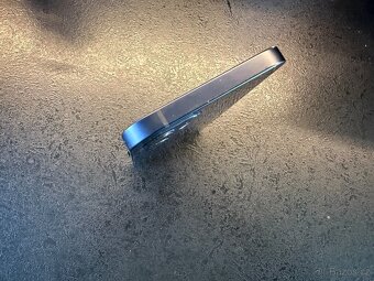 Apple iPhone 12 - 5