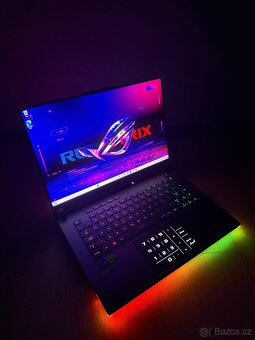 240Hz_MiniLED_RTX4080_32GB_i9-13980HX_Asus Rog Strix - 5