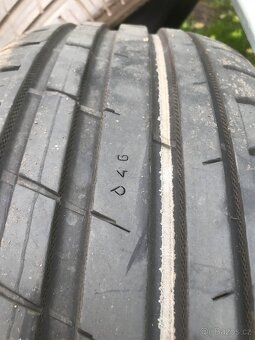 Nokian 235/55 R19 letní - 5