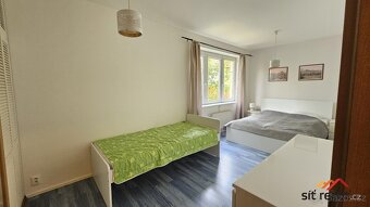 Prosluněný byt 2+kk s balkonem, 70 m2, garáž, P8.Libeň, klid - 5