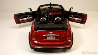 1:32 Rarita Mini Cooper Cabrio od Hot Wheels red - 5