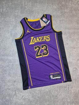 NBA DRESY,NIKE A JORDAN OBLECENI - 5