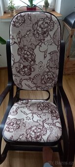 HOUPACÍ KŘESLO - 5