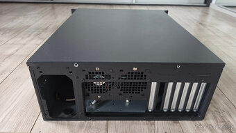 Rackový PC case 4U - 5