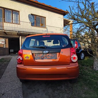 Kia Picanto 1,0  benzín rok 2009 - 5