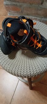 Zánovní kvalitní chlapecké sandály Zn.UMBRO vel.34 - 5